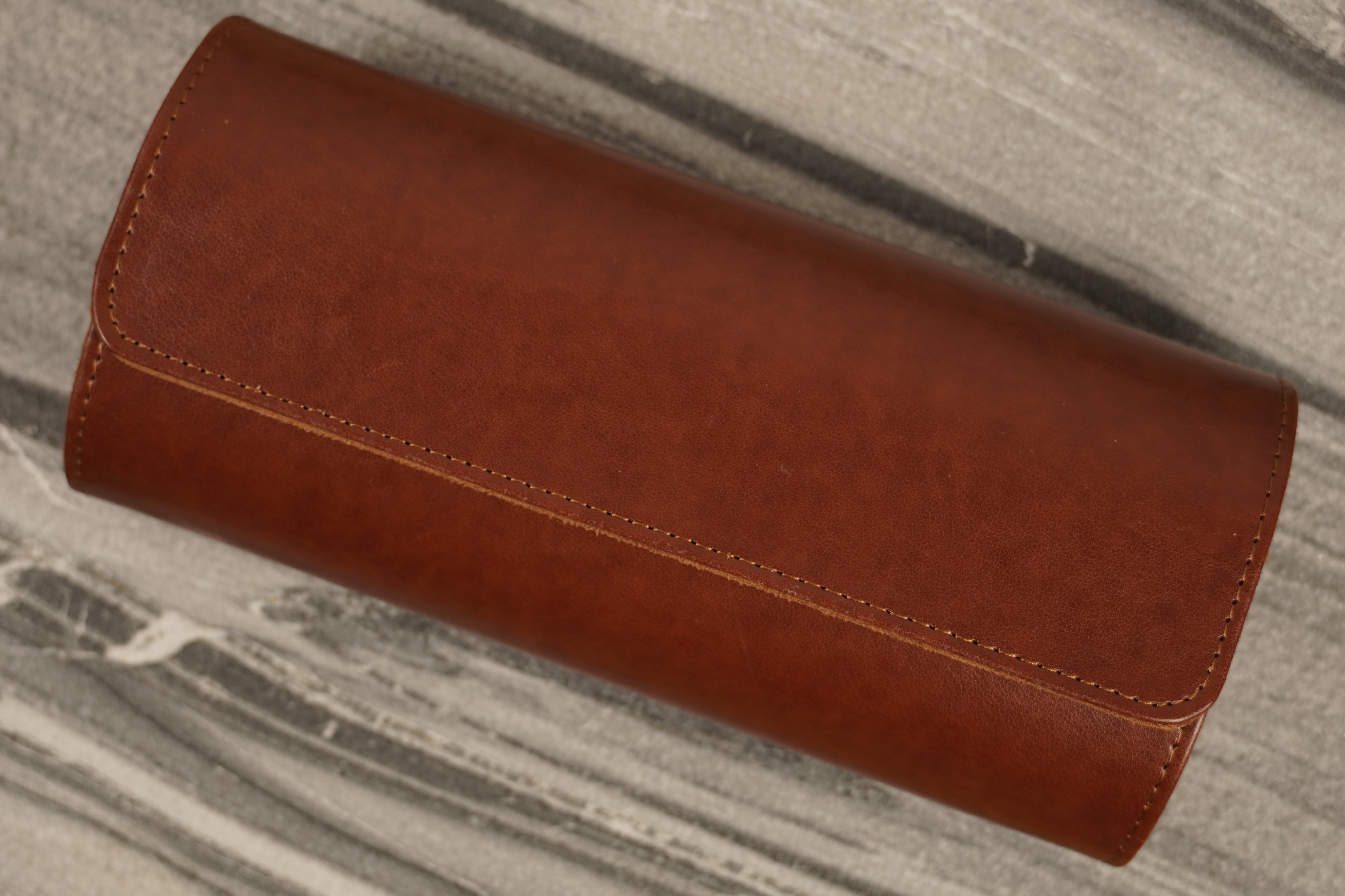 écrin en simili-cuir, trois emplacement